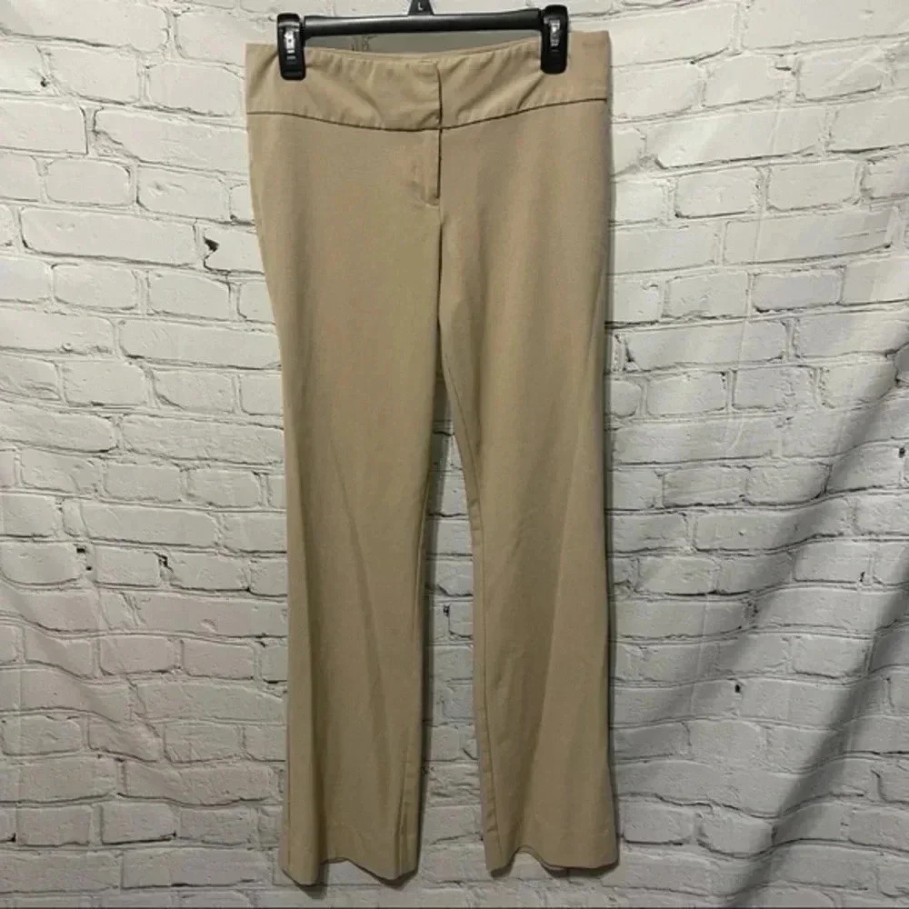 Kenneth Cole New York Women’s Tan Straight Leg Pants size 6